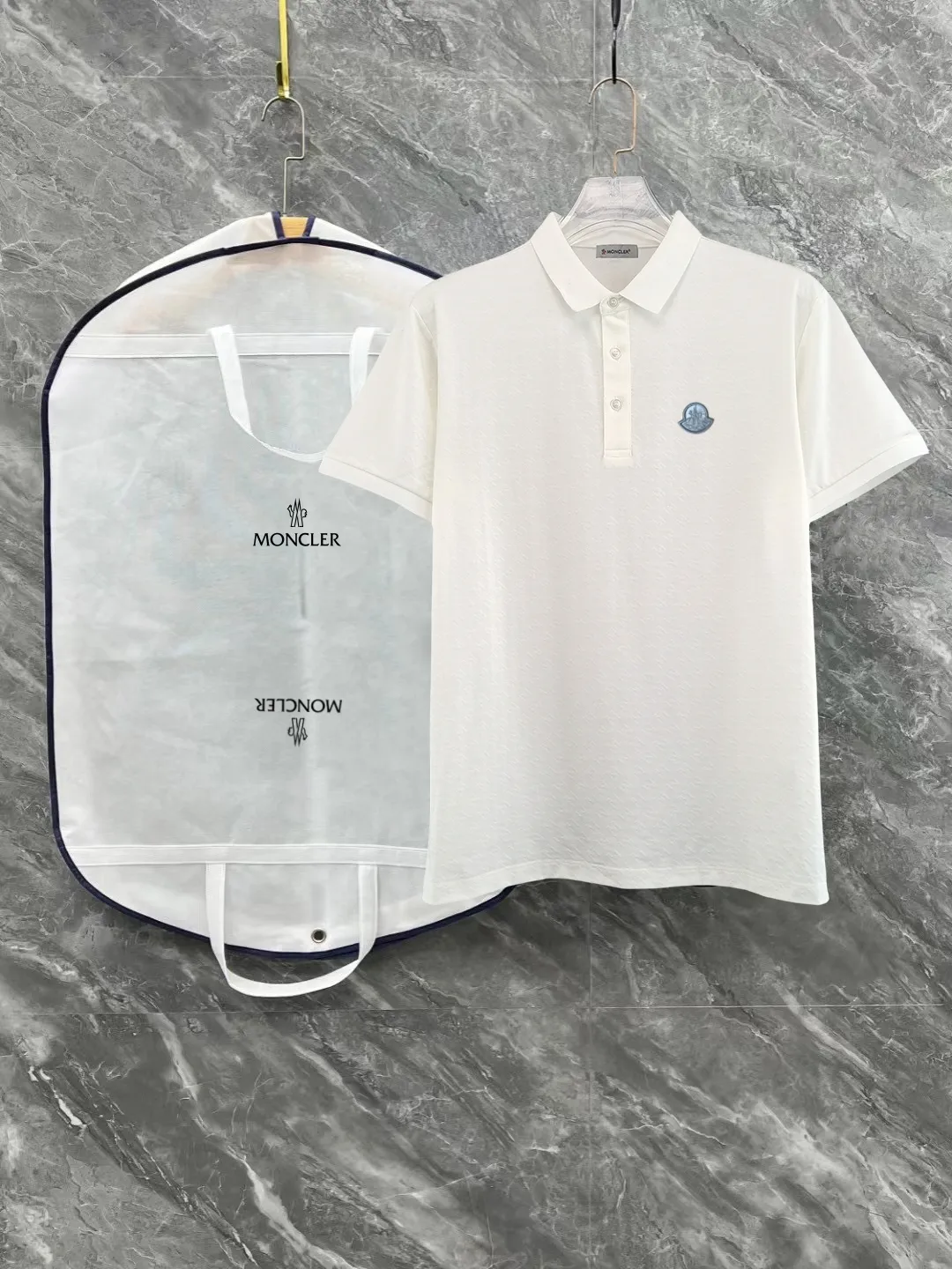 Premium Quality Moncler ➕ ， ， ！ 。 ， LOGO ， YB ！ ！ Same Style ：Black White Size：M L XL XXL XXXL